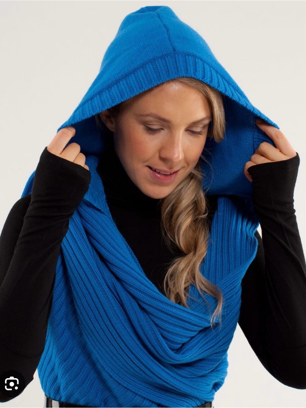 NEW Lululemon Acres Sickie Pure Wool Wrap Hooded Sweater Beaming Blue RARE   O/S
